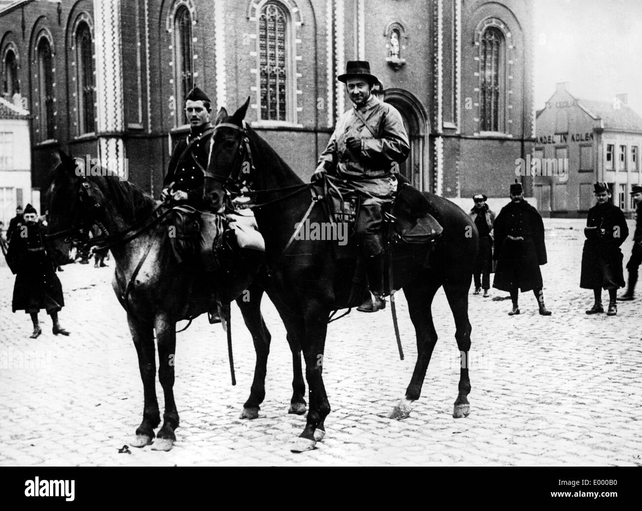 News-Reporter auf dem Rücken der Pferde während des ersten Weltkrieges Stockfoto
