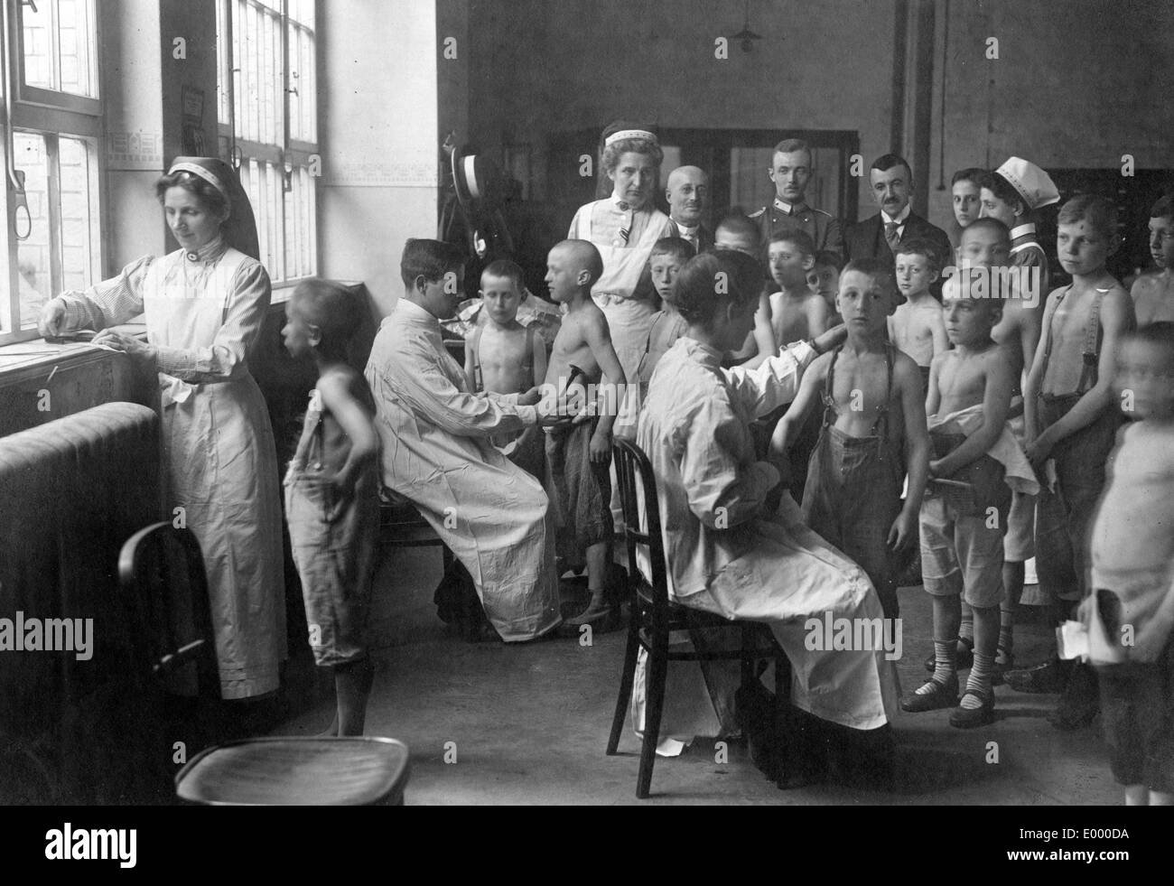 Sozialhilfe für Kinder, 1918 Stockfoto