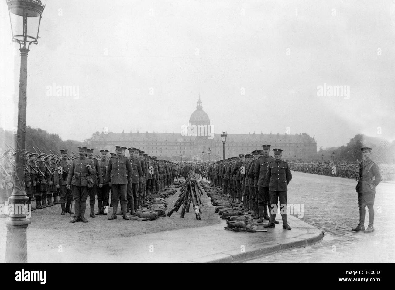 Englische Infanterie-Regiment in Paris, 1916 Stockfoto