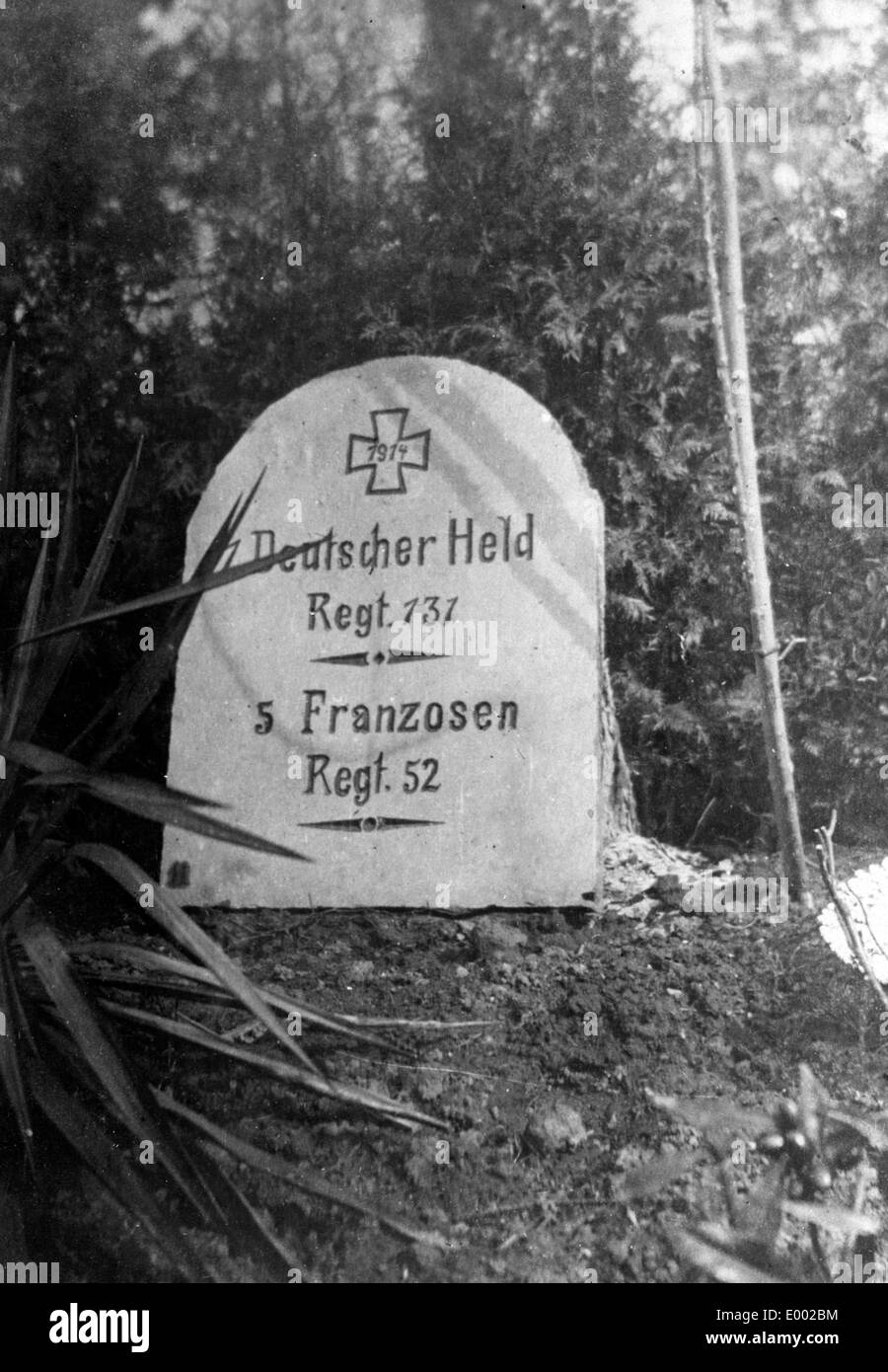 Grab von eine französische und deutsche Soldaten, 1915 Stockfoto