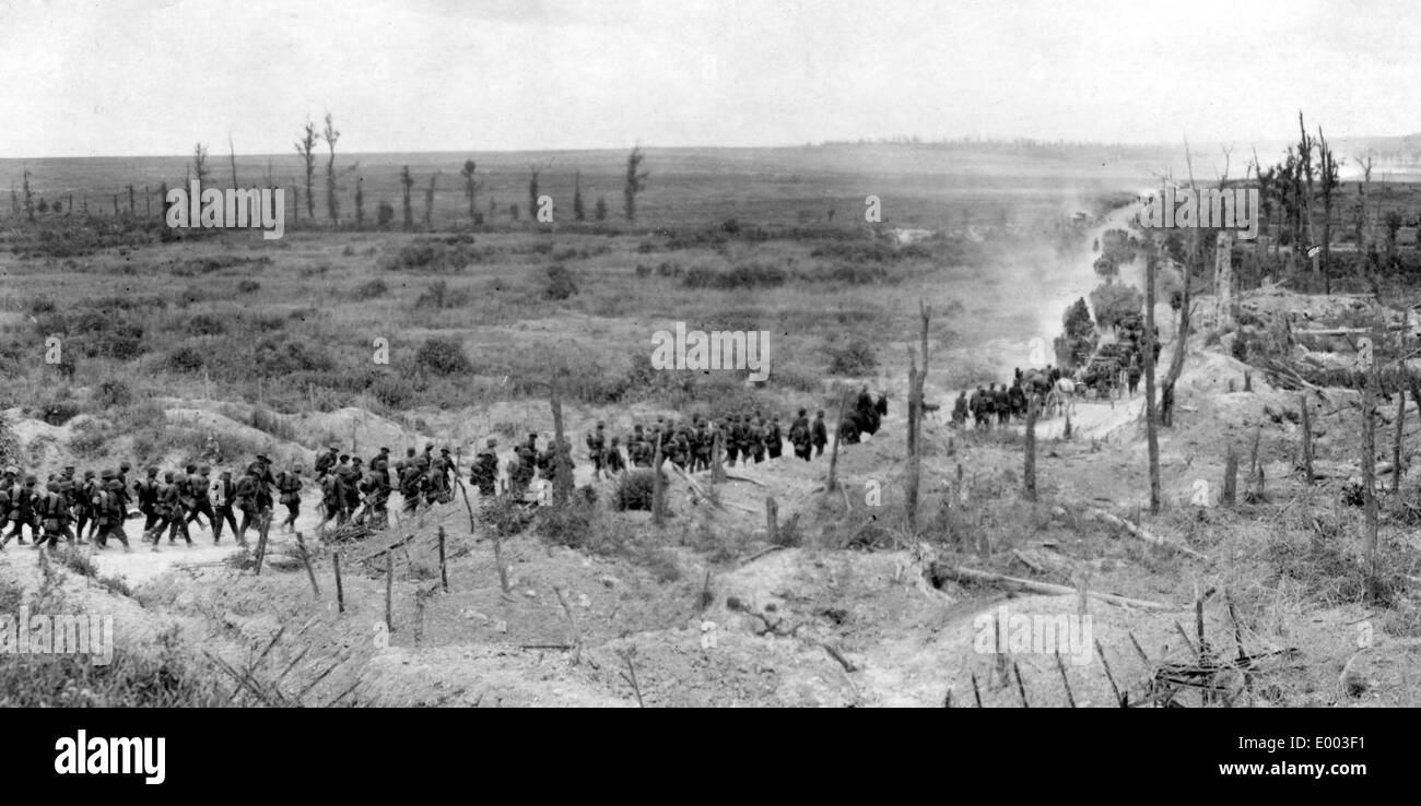 Deutsche Infanterie Verstärkungen an der Westfront 1918 Stockfoto