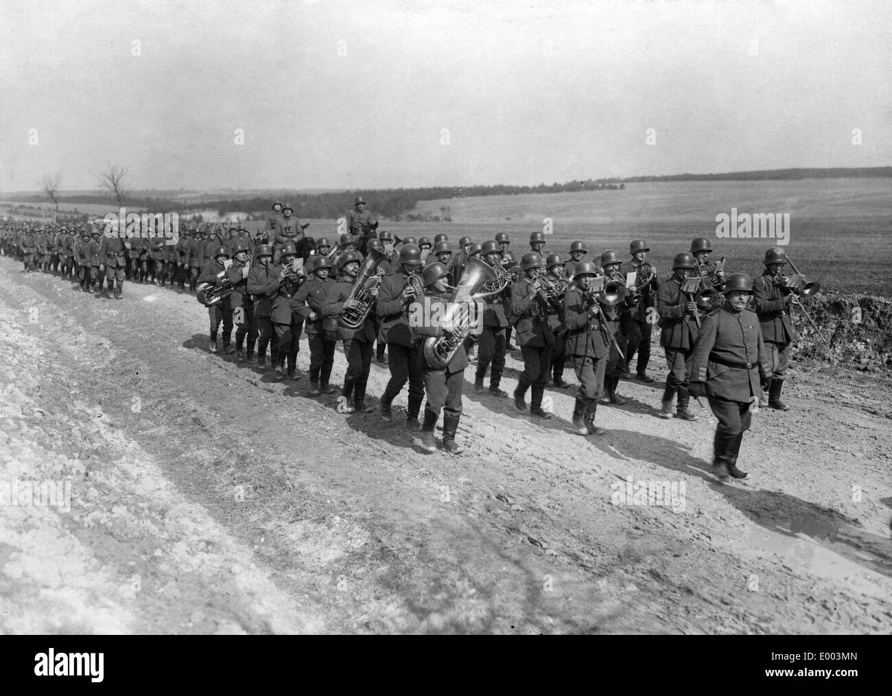 German infantry marching wwi Fotos und Bildmaterial in hoher