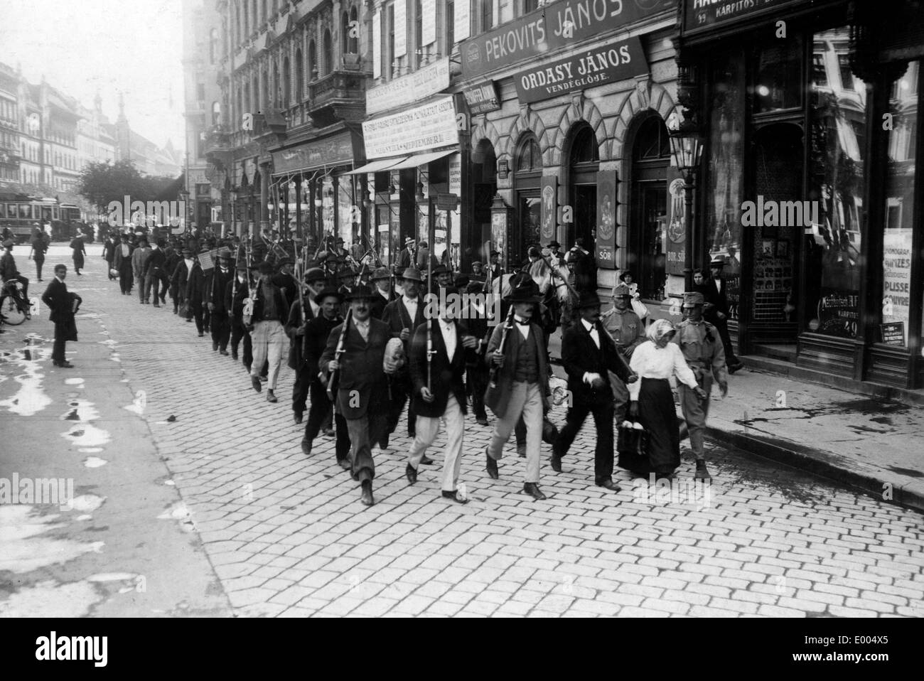 Reservisten Marsch durch Budapest, 1914 Stockfoto