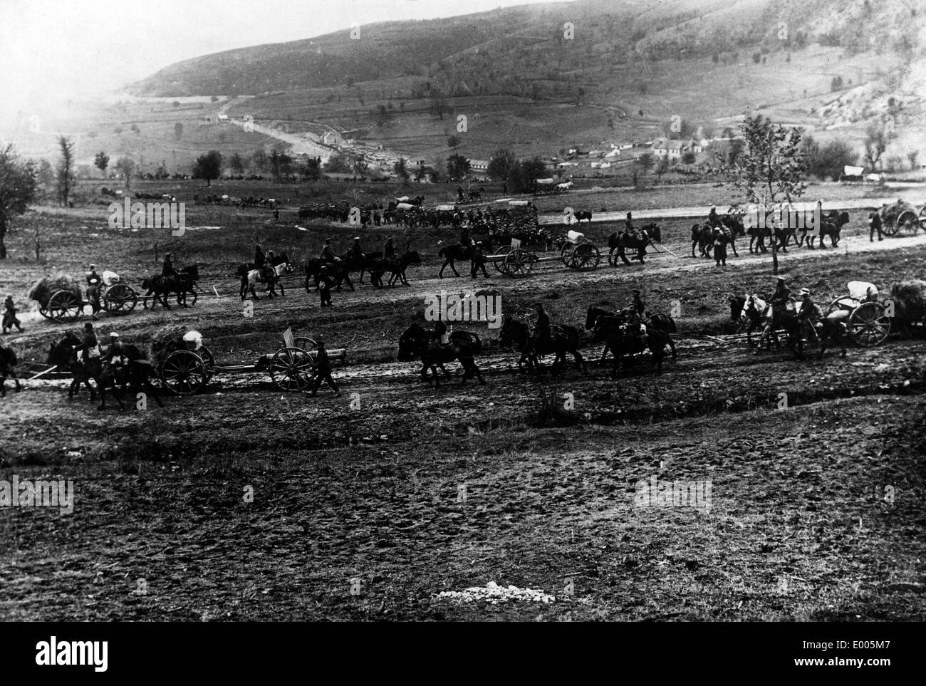 Bulgarische Artillerie in Serbien, 1916 Stockfoto