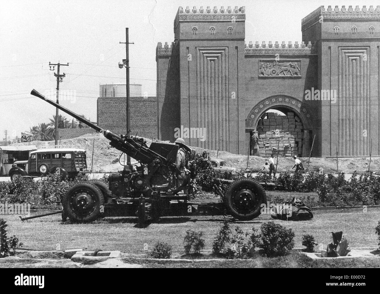 Sturz der Monarchie und der Ausrufung der Republik Irak: Aufständische in Bagdad, 1958 Stockfoto