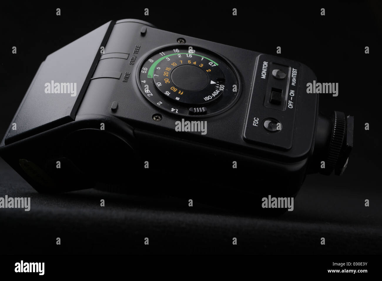 Makroaufnahme einer Flash-Steuerung der Kamera Stockfoto