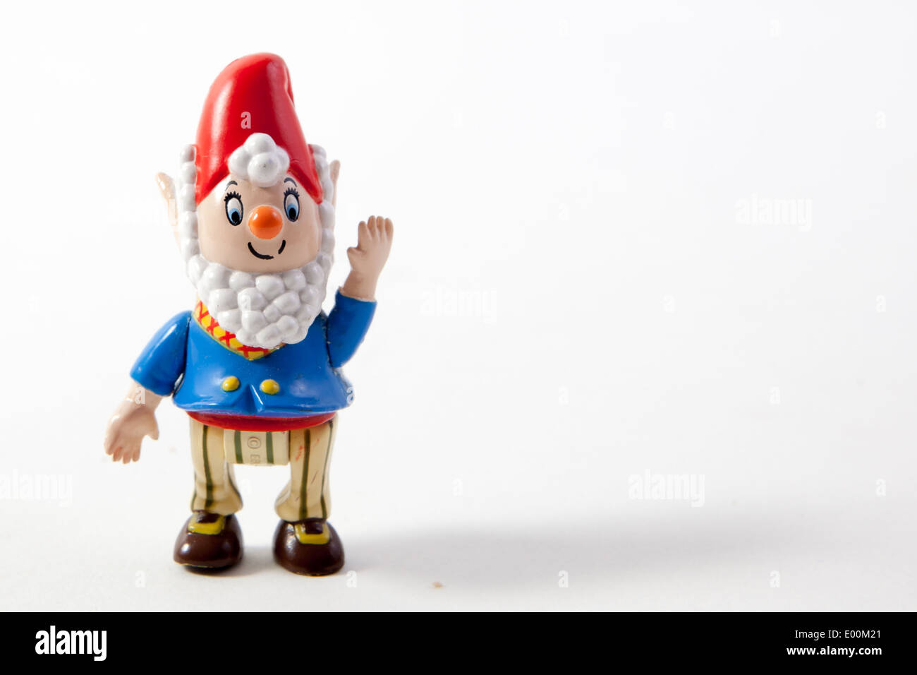 Spielzeug auf einem weißen Hintergrund. Ohrenanlegen aus den Büchern von Enid Blyton. Stockfoto