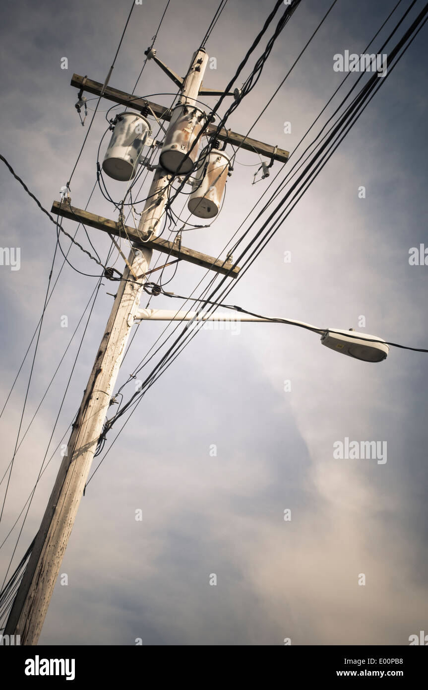 Stromleitungen, La Conner, Washington, USA Stockfoto