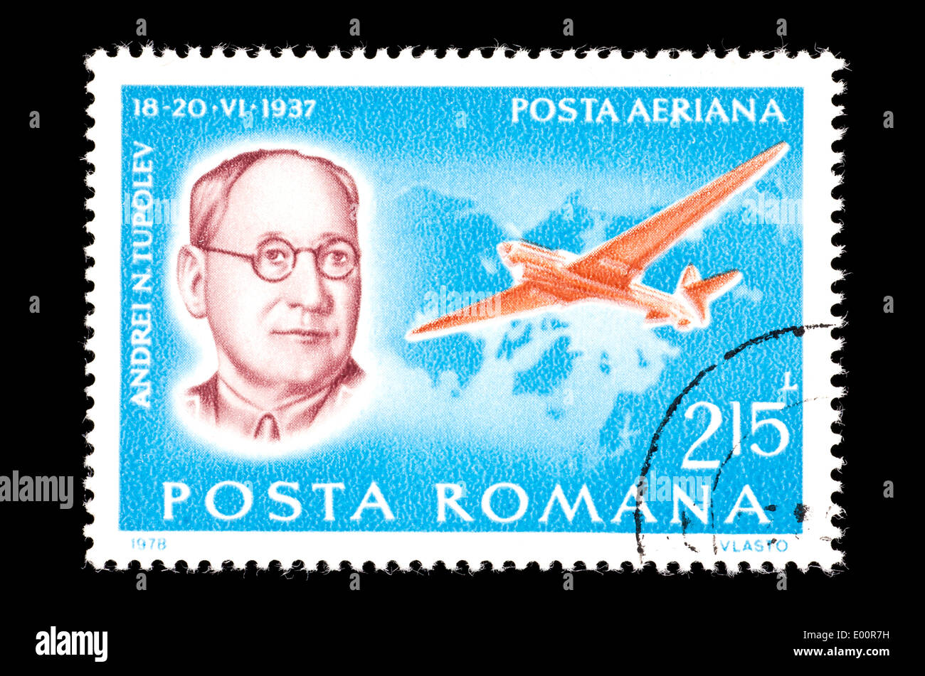 Briefmarke aus Rumänien Andrei N Tupolev und ANT-25 Eindecker in 1937 darstellt. Stockfoto