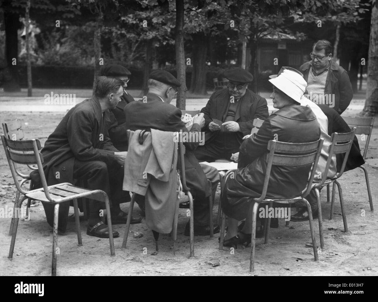 Kartenspieler in Paris, 1963 Stockfoto