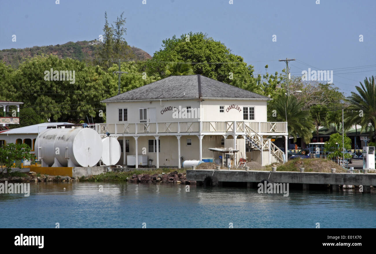 Yachtausrüster in Falmouth Harbour, Antigua Stockfoto