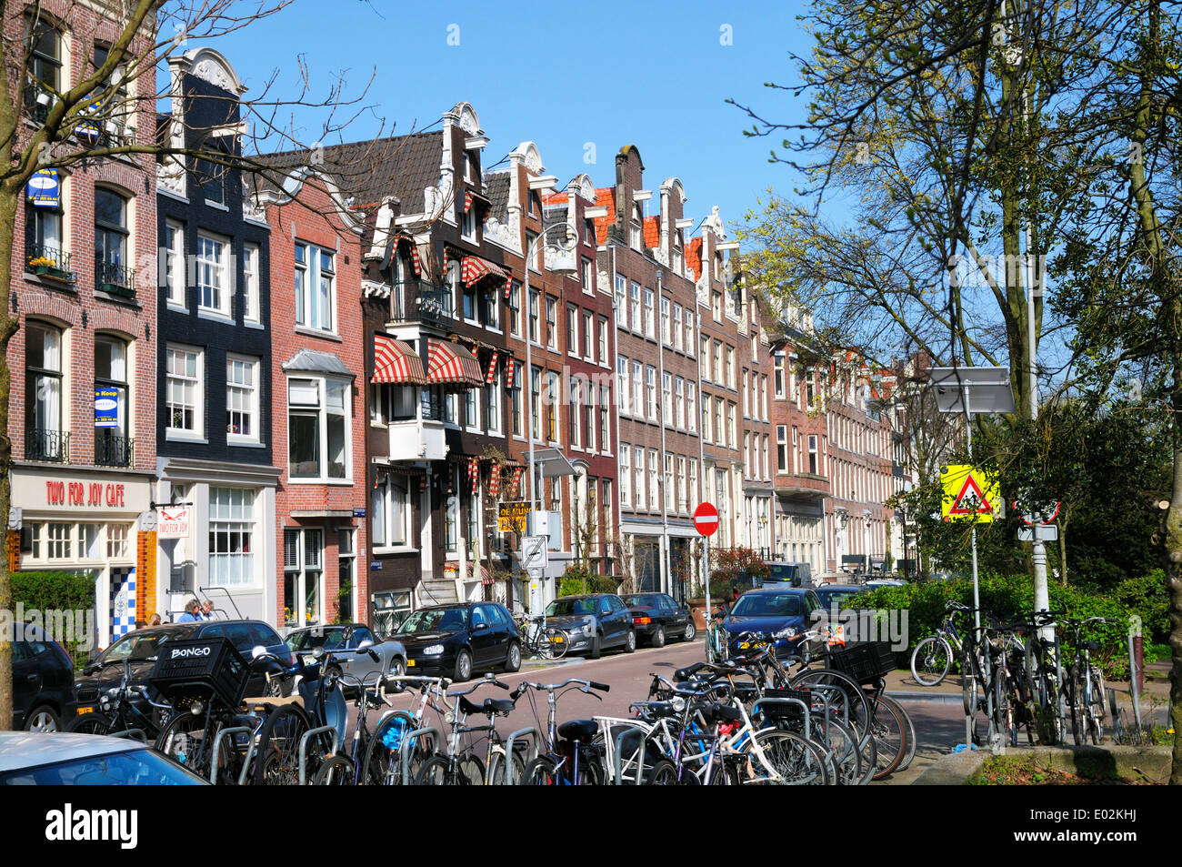 Achtergracht - einer ruhigen Straße zwischen dem Fluss Amstel und Frederiks Park, Amsterdam, Niederlande Stockfoto