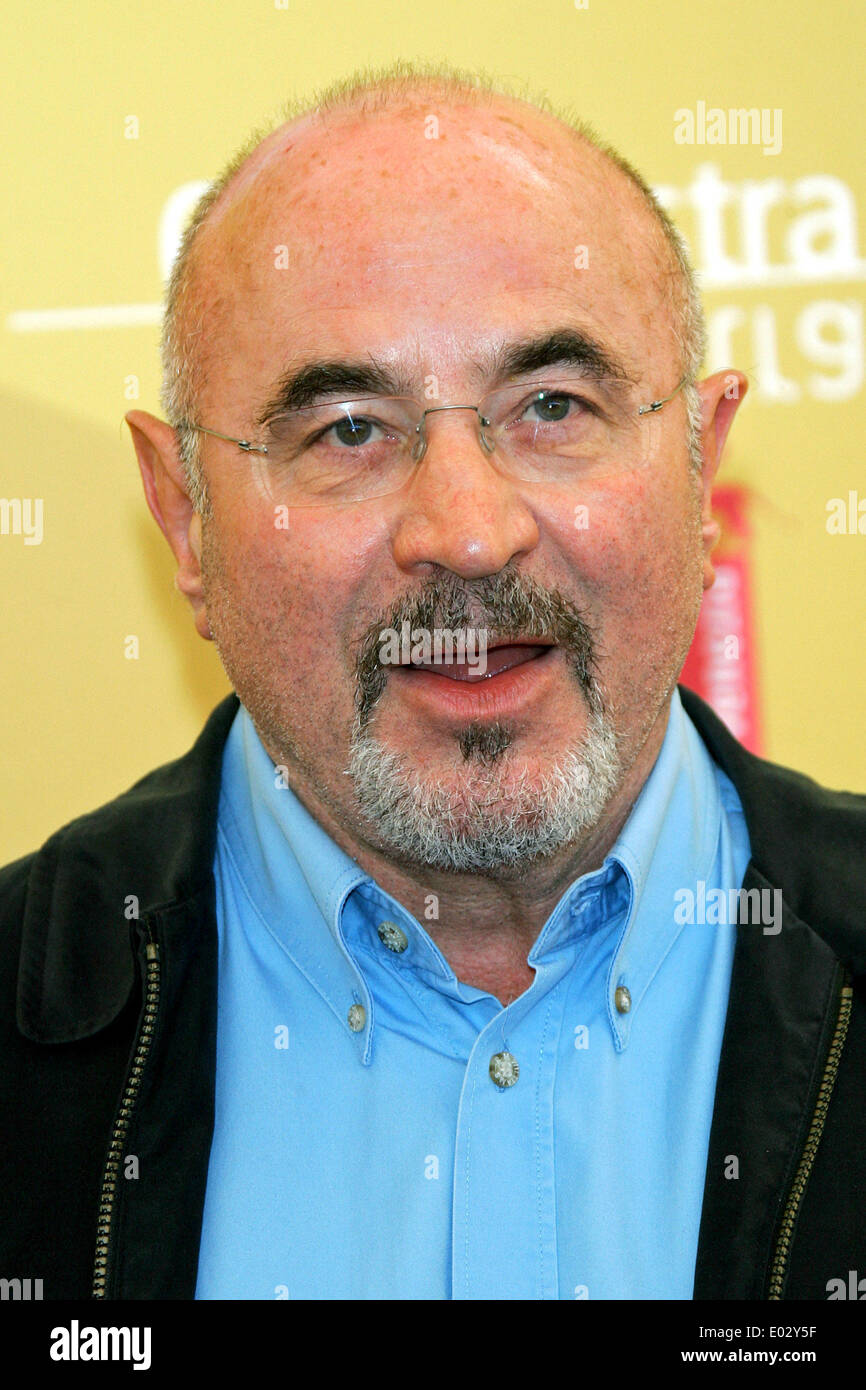 Bob Hoskins posiert für die Fotografen bei der 63. Filmfestspiele von Venedig, Venedig, Italien, Donnerstag, 31. August 2006. Foto: Hubert Boesl. Stockfoto