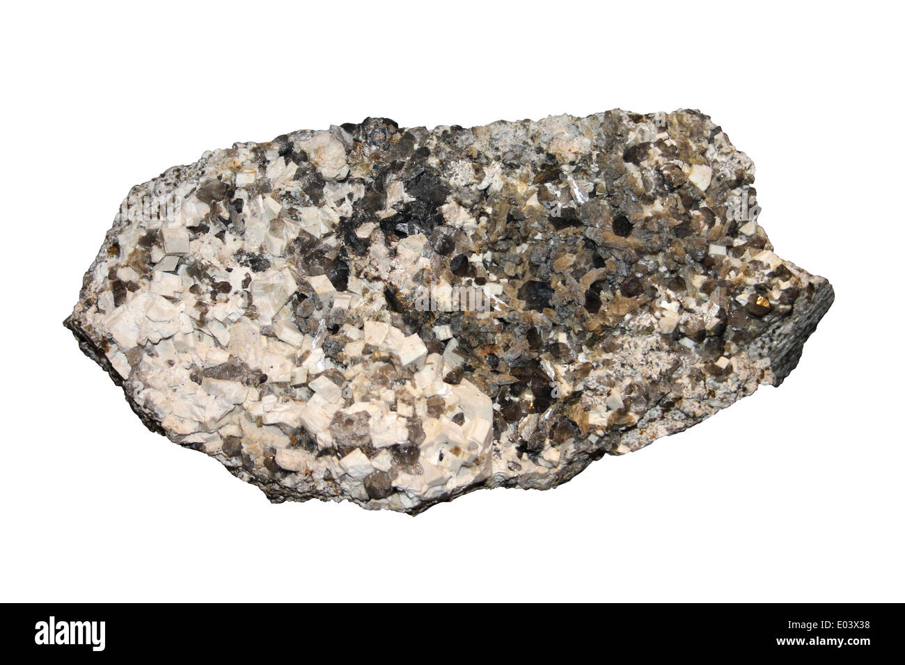Braun Stilbite Kristalle mit Rauchquarz und Orthoclase Lindsays Sprung Steinbruch, Mourne Mountains, County Down, Irland Stockfoto