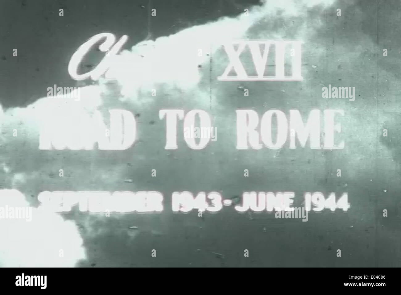 Kapitel 17 der Geschichte der Air Force mit dem Titel „Road to Rome“ beleuchtet die wichtigsten Missionen und Meilensteine der US Air Force während des Zweiten Weltkriegs, einschließlich strategischer Operationen und Kampffunktionen in Europa. Stockfoto