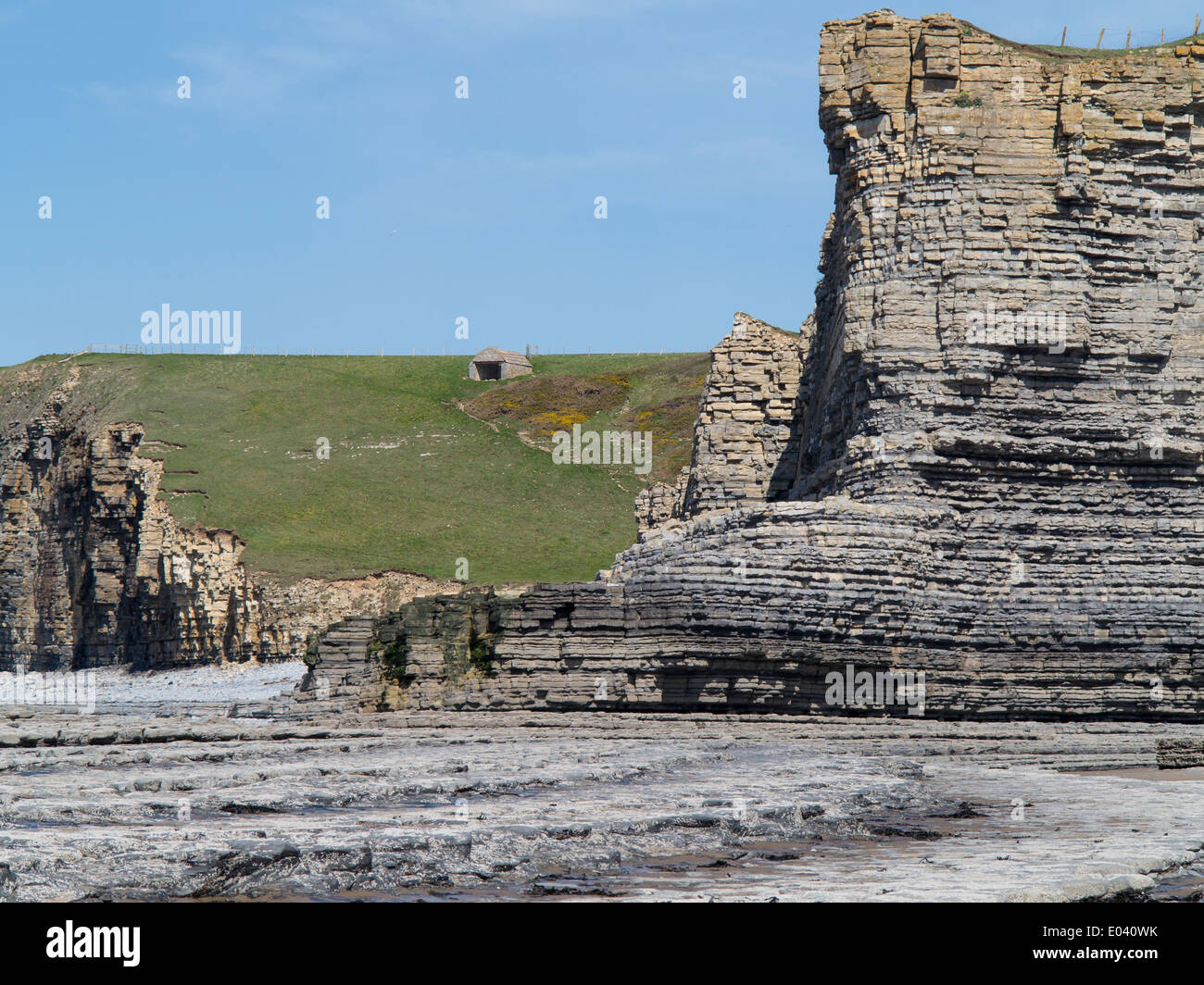 Die Kalksteinfelsen und Vorland an Monknash, a Site of Special Scientific Interest, SSSI auf Glamorgan Heritage Coast Stockfoto