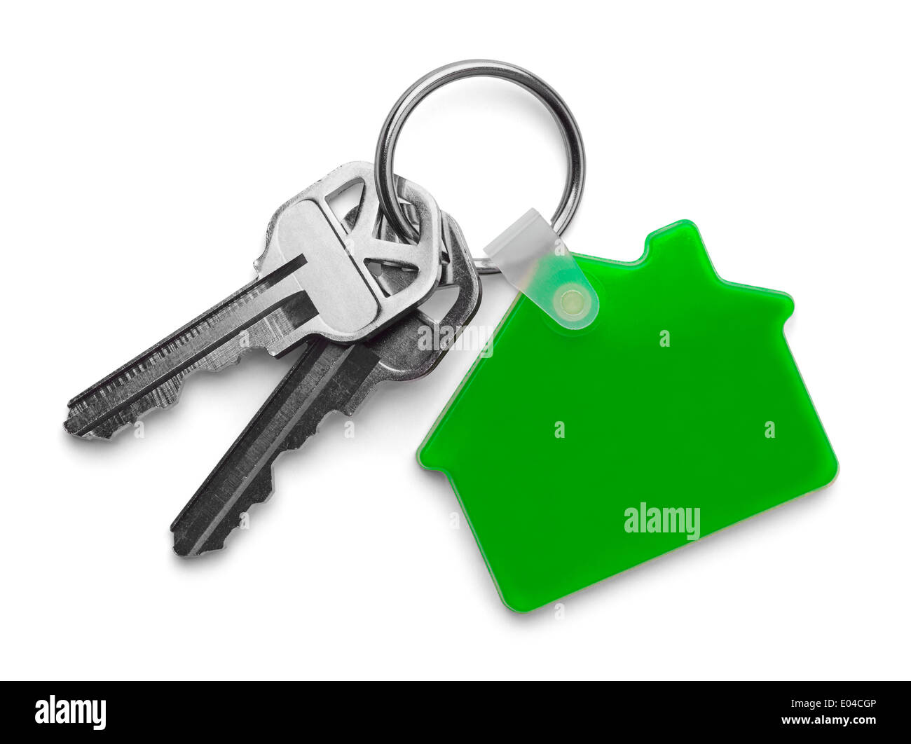 Hausschlüssel mit Green House Schlüsselbund isoliert auf weißem Hintergrund. Stockfoto