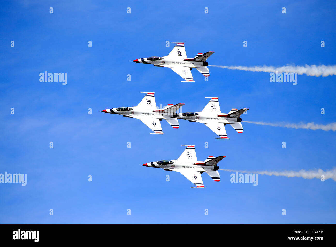 Die USAF Air Demonstration Squadron ("Thunderbirds") ist der Air Demonstration Squadron der United States Air Force (USAF) Stockfoto