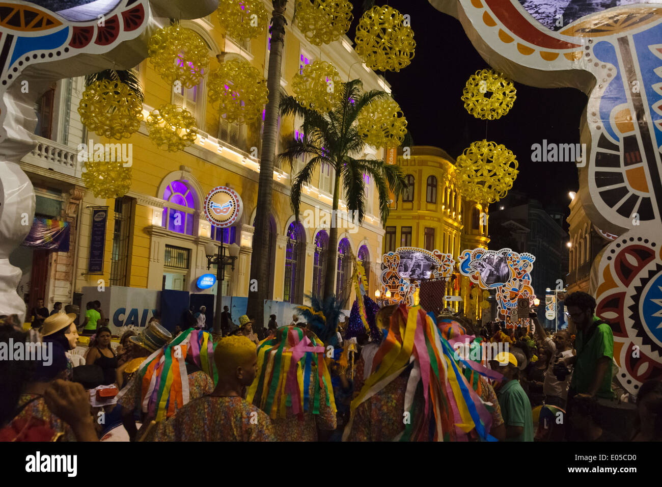 Karnevalsumzug am Nacht, Recife, Bundesstaat Pernambuco, Brasilien Stockfoto