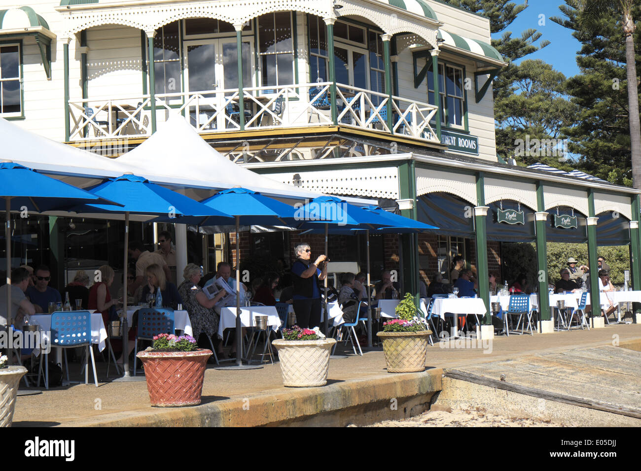 Watsons Bay Sydney, Doyles on the Beach Restaurant, berühmtes Fisch- und Meeresfrüchte-Restaurant mit Hafenblick, NSW, Australien Stockfoto