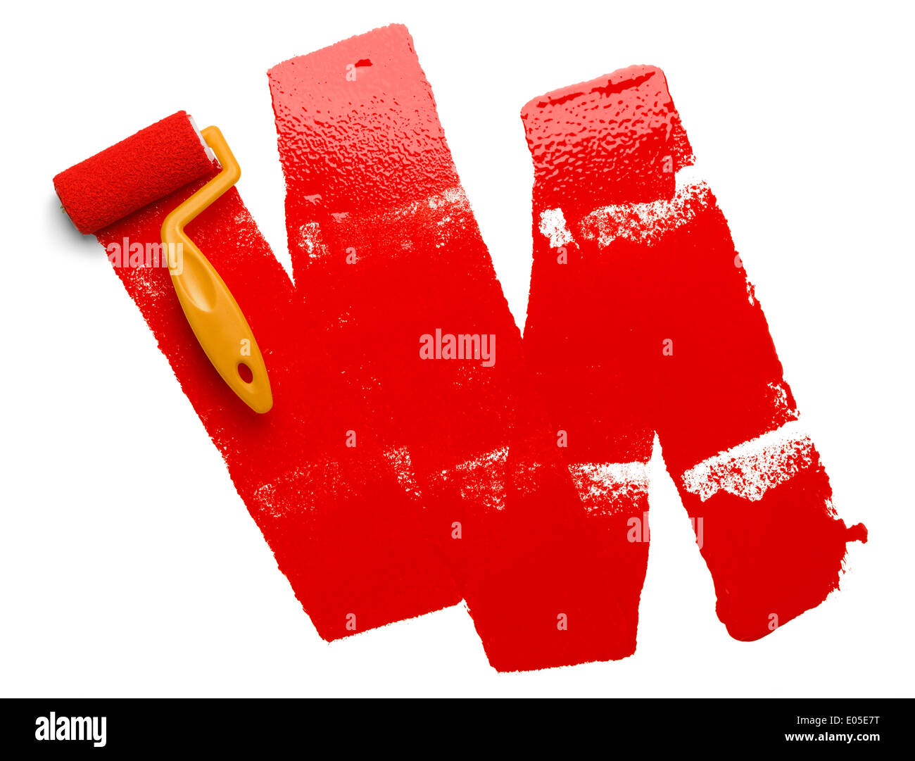 Gelbe Kunststoff Farbroller mit roten Farbe isolierten auf weiße Wand. Stockfoto