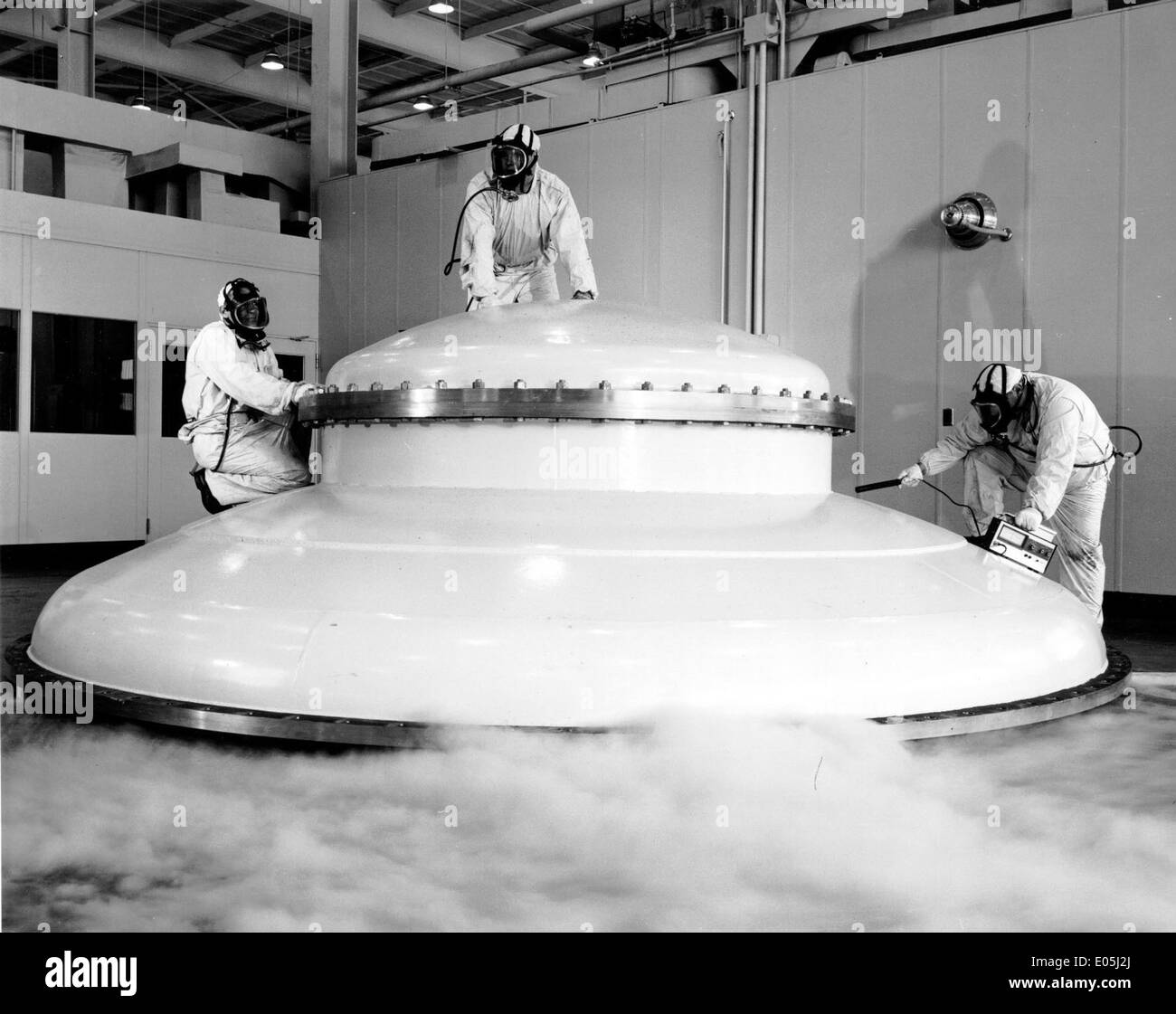 Die NASA geht auf häufige Missverständnisse über fliegende Untertassen und Außerirdische ein und konzentriert sich dabei auf wissenschaftliche Erklärungen für Phänomene, die häufig mit UFO-Sichtungen und Weltraumforschung in Verbindung stehen. Stockfoto