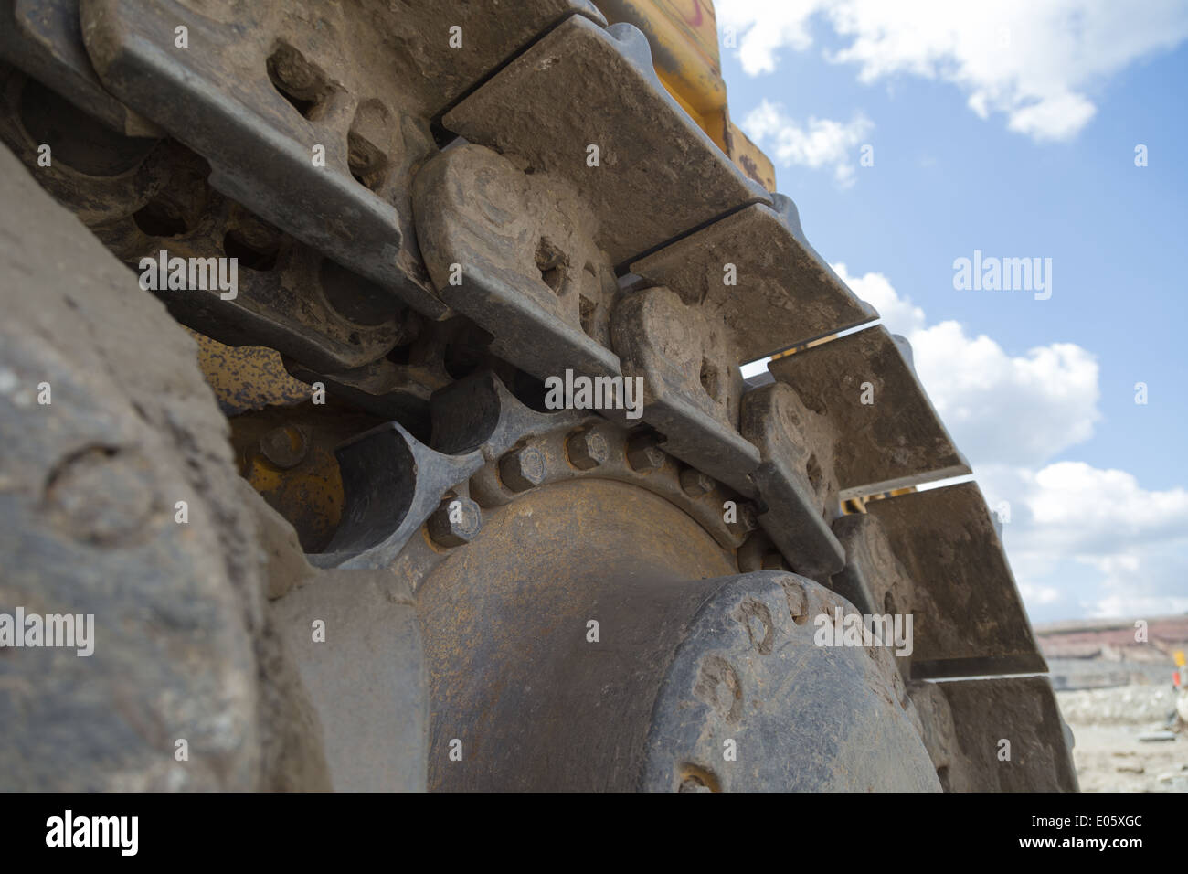 Eine Raupe Planierraupe Maschine geparkt ist, beim Schichtwechsel in einer großen afrikanischen Tagebau Kupfer-mine Stockfoto