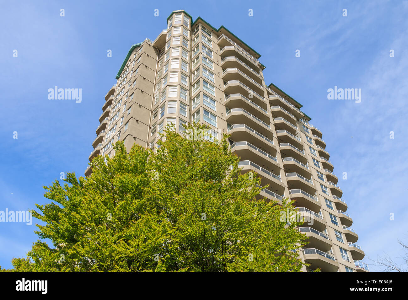 Modernes Apartment-Gebäude in New Westminster, British Columbia, Kanada. Stockfoto