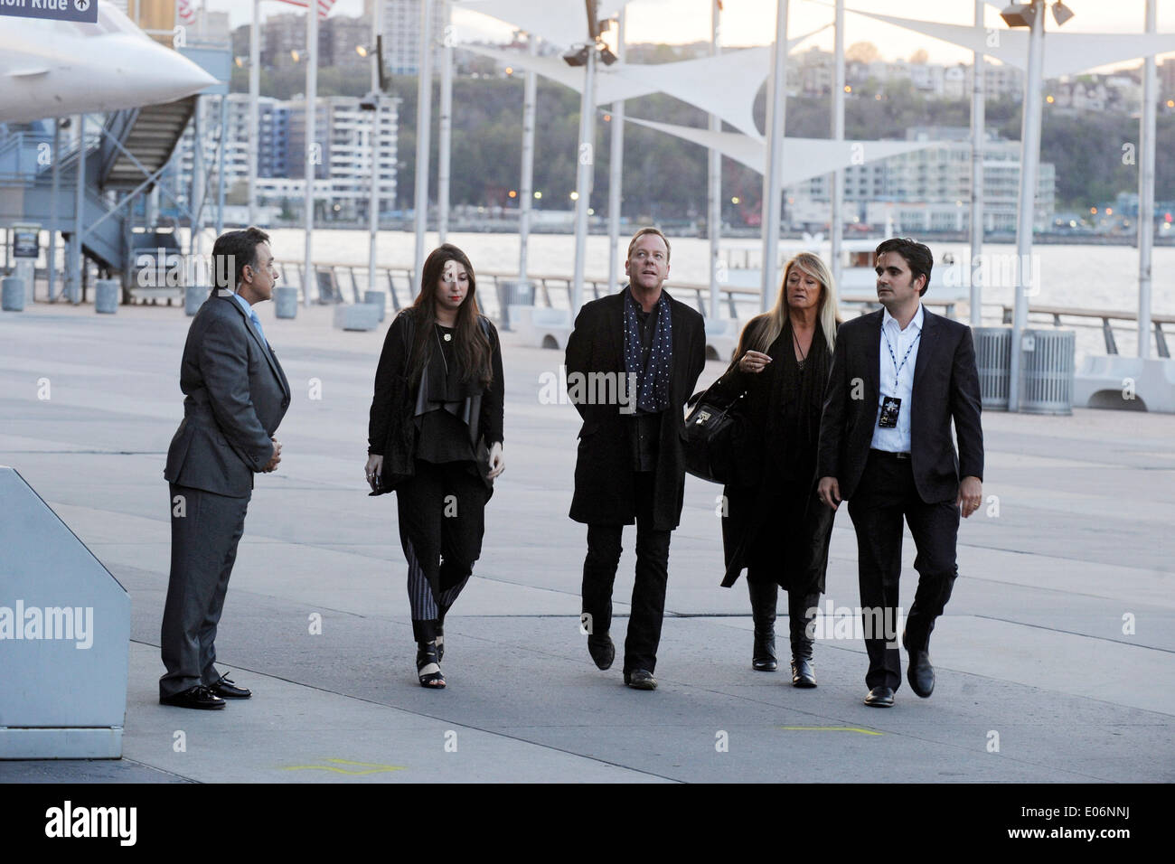 New York City. 2. Mai 2014. Kiefer Sutherland kümmert sich 24: Live Another Day "Weltpremiere auf Intrepid Sea auf 2. Mai 2014 in New York City. © Dpa/Alamy Live-Nachrichten Stockfoto