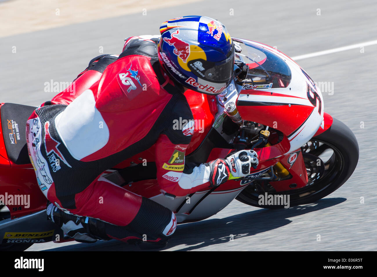 Jerez De La Frontera, Spanien, 04 Mai, 2014: Jonas FOLGER Moto2 Fahrer Dominique AEGERTER beim GRAN PREMIO Bwin DE ESPAÑA in der Rennstrecke von Jerez. Stockfoto