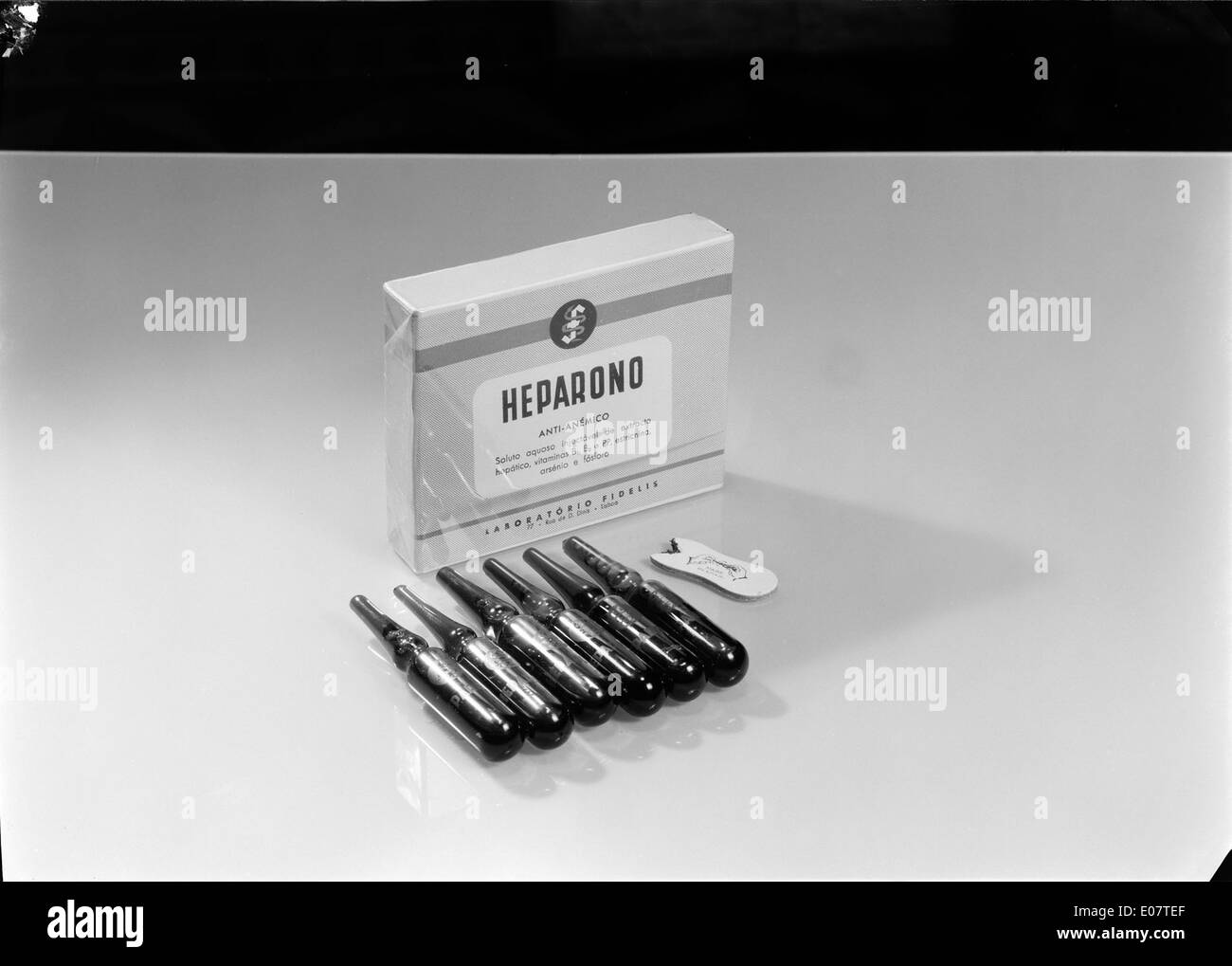 Laboratório Fidelis in Lissabon, Portugal, ist ein pharmazeutisches Labor, das sich auf die Herstellung von Medikamenten spezialisiert hat. Mário Novais hat eine Rolle bei der Entwicklung und Förderung im medizinischen Bereich gespielt. Stockfoto