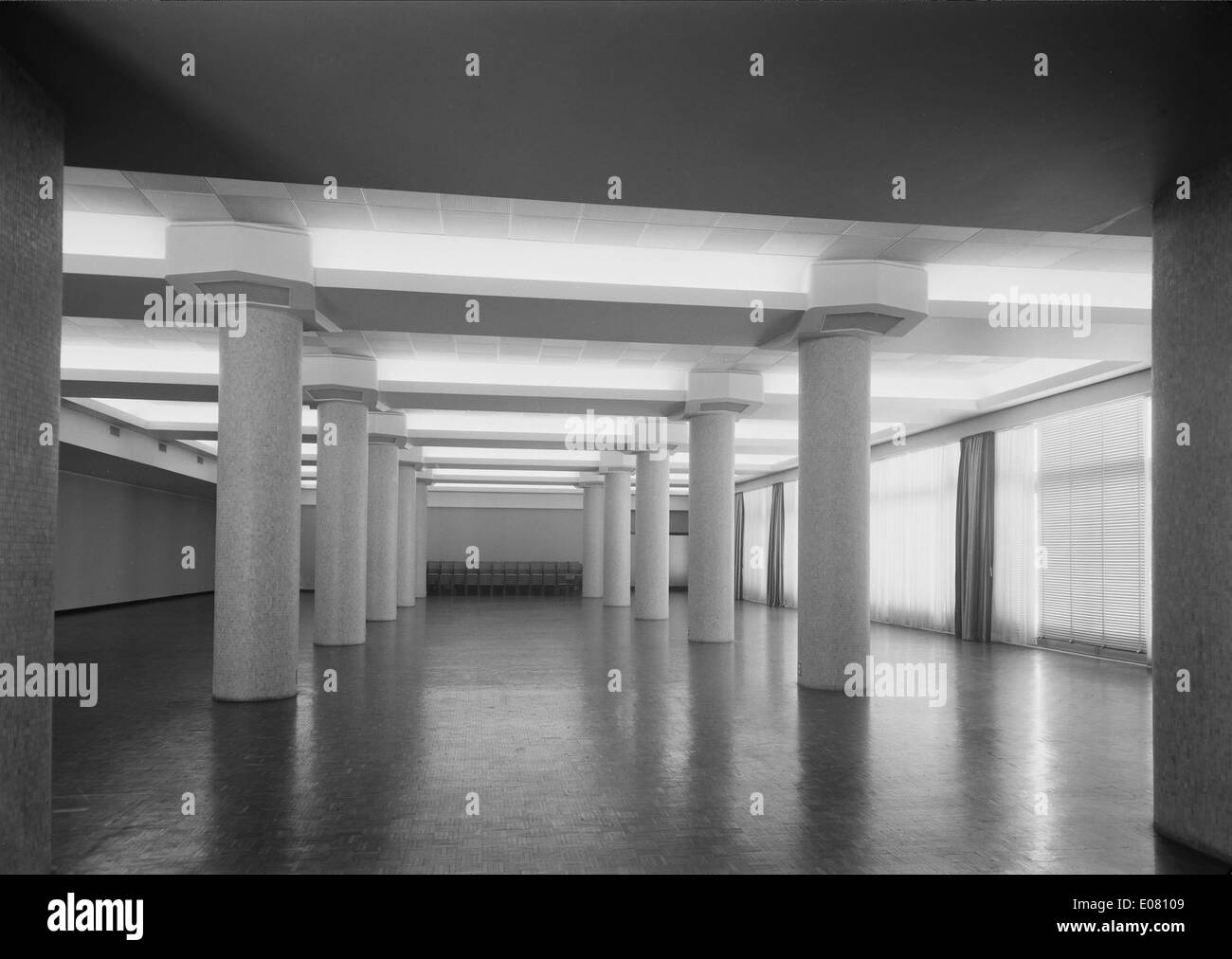 Das Hotel Ritz in Lissabon ist ein Luxushotel, das für seine elegante Einrichtung und historische Bedeutung bekannt ist. Das Hotel liegt im Herzen von Lissabon und ist seit Jahrzehnten ein Wahrzeichen der Gastfreundschaft der Stadt. Stockfoto