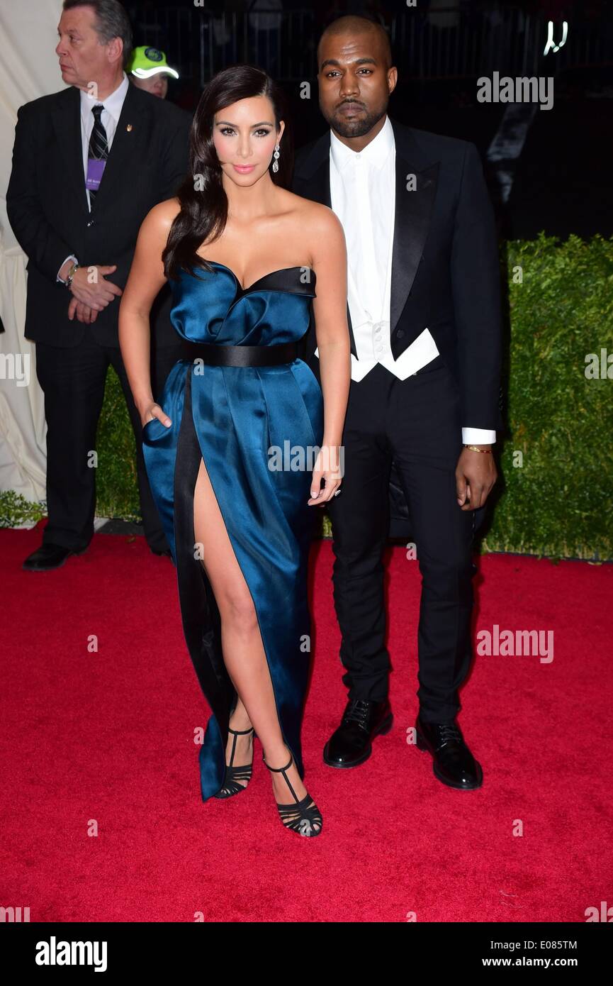 New York, NY, USA. 5. Mai 2014. Kim Kardashian, Kanye West im Ankunftsbereich für "Charles James: Beyond Fashion" Opening Night am The Metropolitan Museum of Art jährliche Gala - Teil 4, Anna Wintour Kostüm Center, New York, NY 5. Mai 2014. Bildnachweis: Gregorio T. Binuya/Everett Collection/Alamy Live-Nachrichten Stockfoto