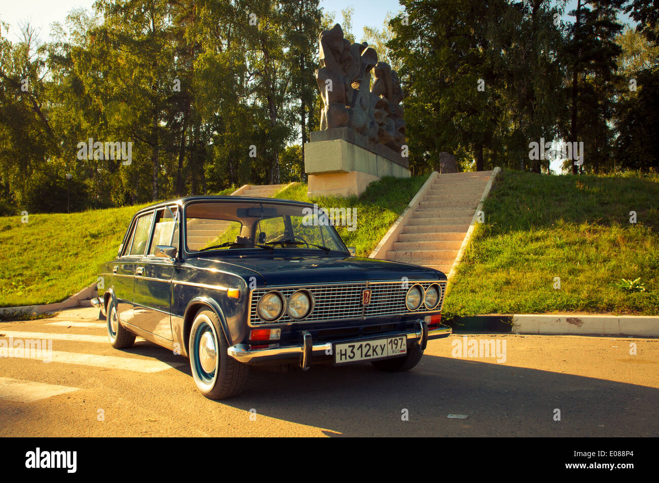 Sowjetische Oldtimer Lada VAZ-2103-2106 Stockfoto