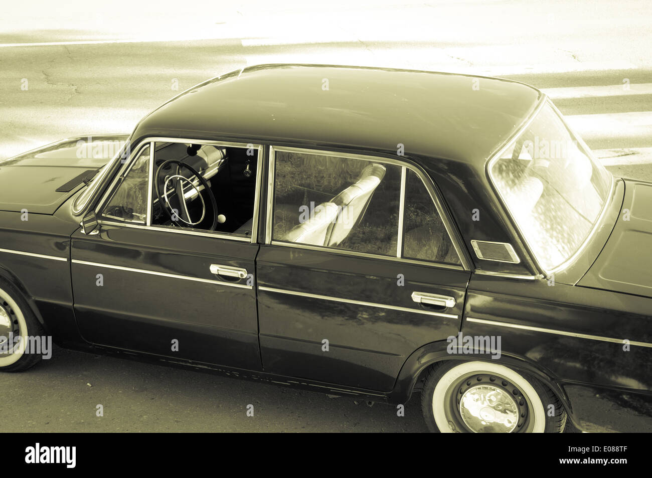 Sowjetische Oldtimer Lada VAZ-2103-2106 Stockfoto