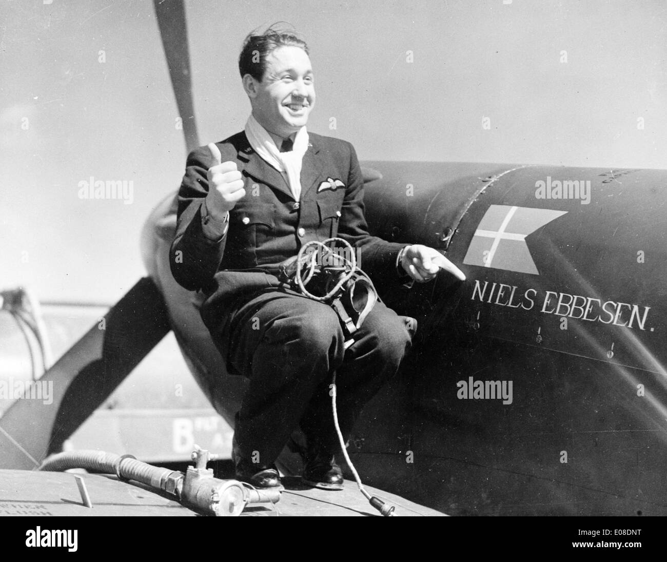 Dänische Pilot, der mit der Royal Air Force in England, ca. 1942 dient Stockfoto