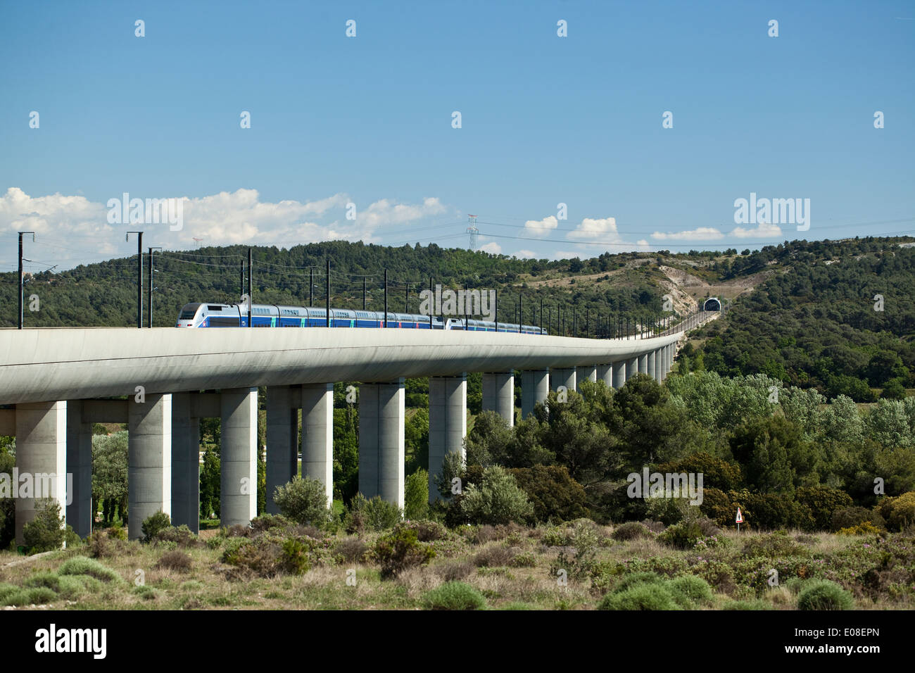 TGV in Aktion in der Nähe von Kasaner (13, Frankreich) Stockfoto