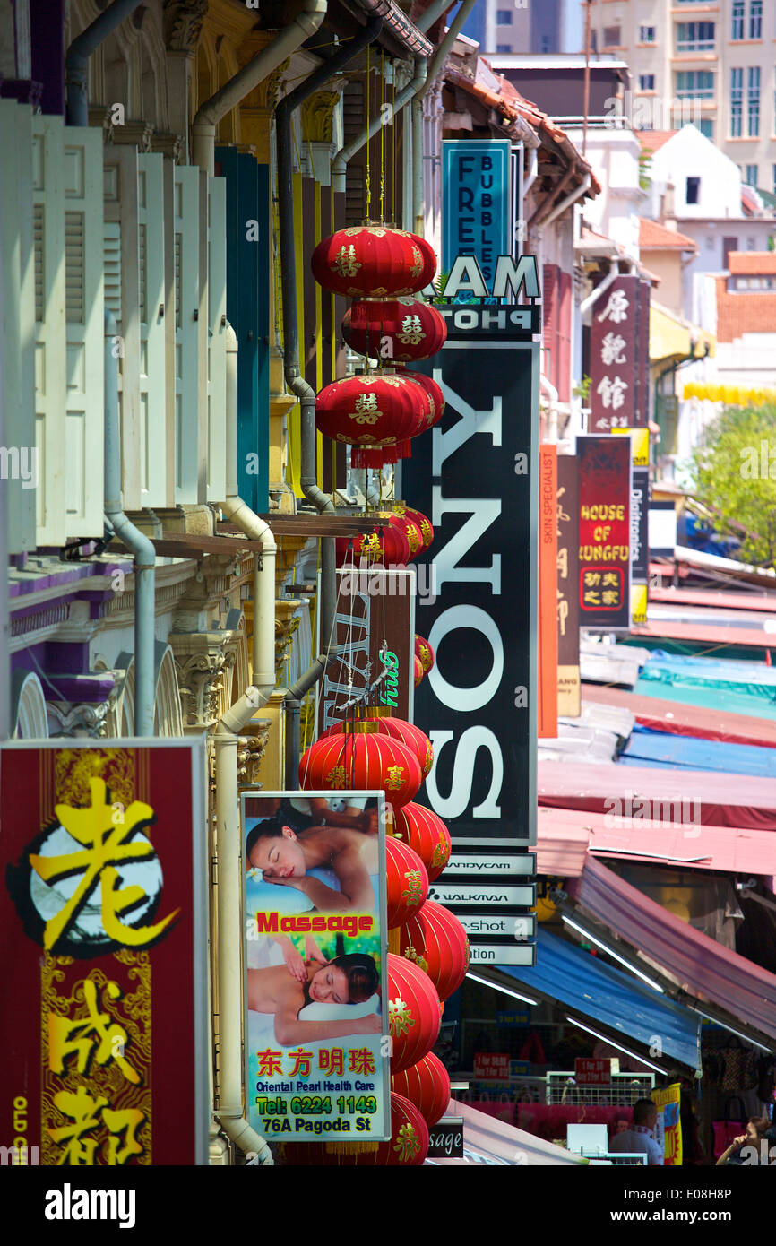 Ansicht von oben Der Pagode Straße in Chinatown, Singapur. Stockfoto