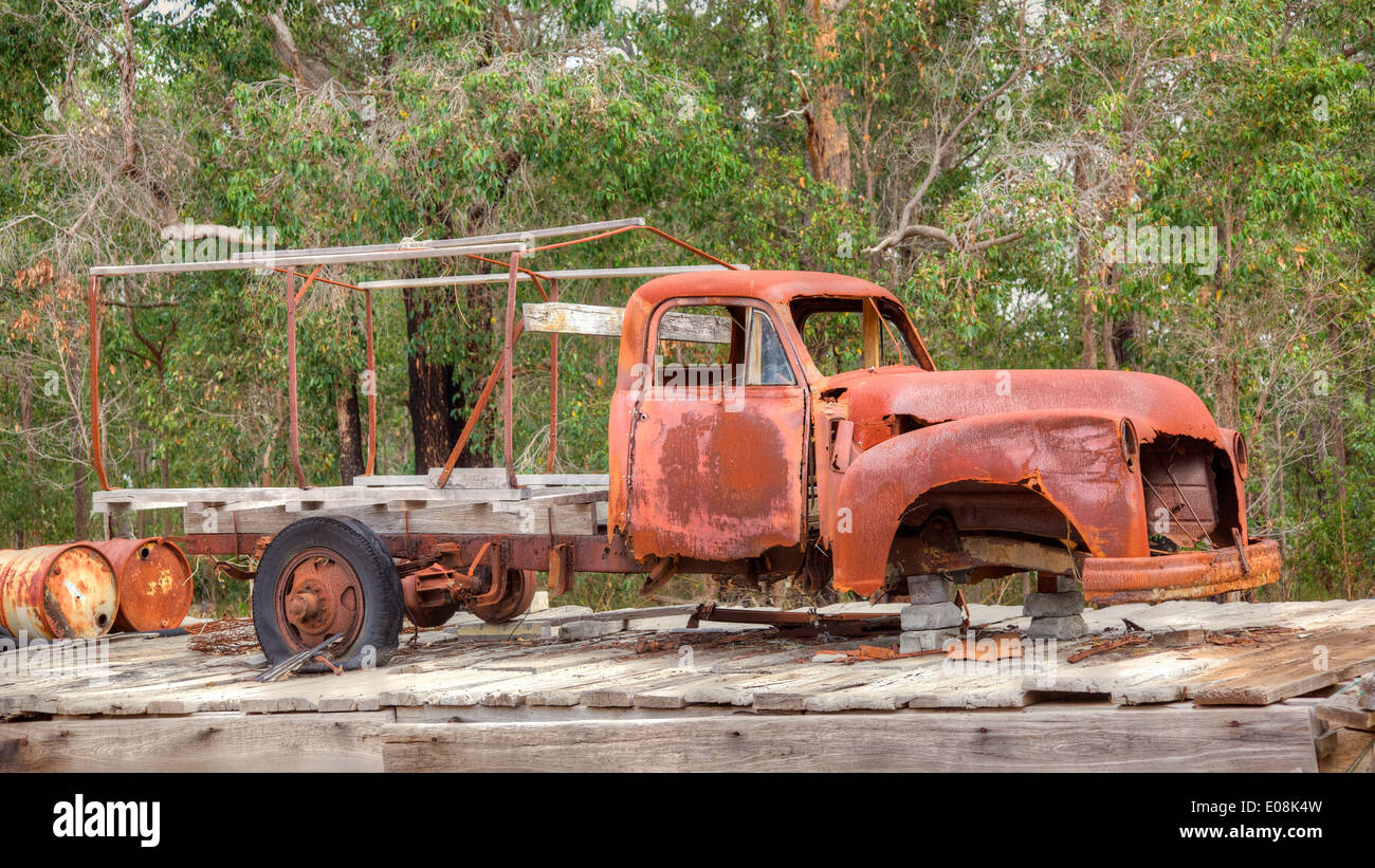 Australien - 24. April 2014: Eine rostige LKW, lokal als eine Ute, Rosa Brook, in der Margaret River Region Australiens bekannt. Stockfoto