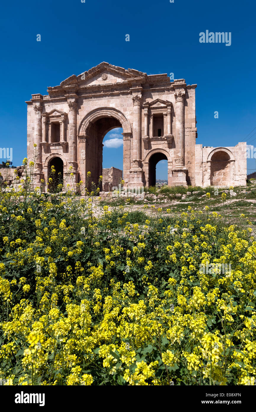 Haupteingang, Hadrian's Arch, jerash (gerasa) eine römische Dekapolis Stadt, Jordanien, Naher Osten Stockfoto