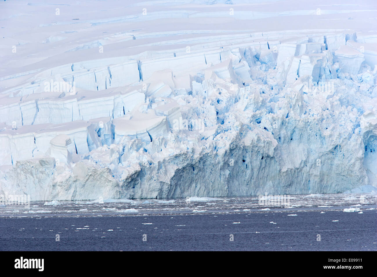 blaues Eis Gletscher der Antarktis Wilhelmina Bay Stockfoto