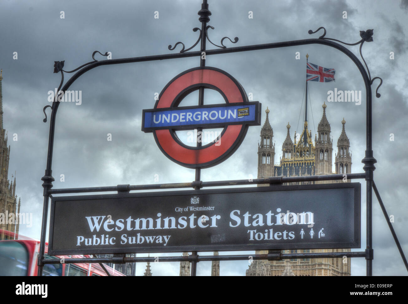 Westminster-u-Bahn-Eingang Stockfoto
