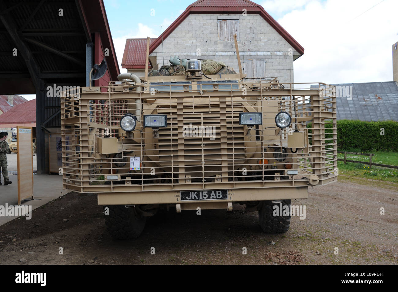 Mastiff ist ein schwer gepanzerte, 6 x 6-Rad-Antrieb Patrouillenfahrzeug der acht Personen, plus zwei Besatzungsmitgliedern trägt. Es ist derzeit auf i Stockfoto