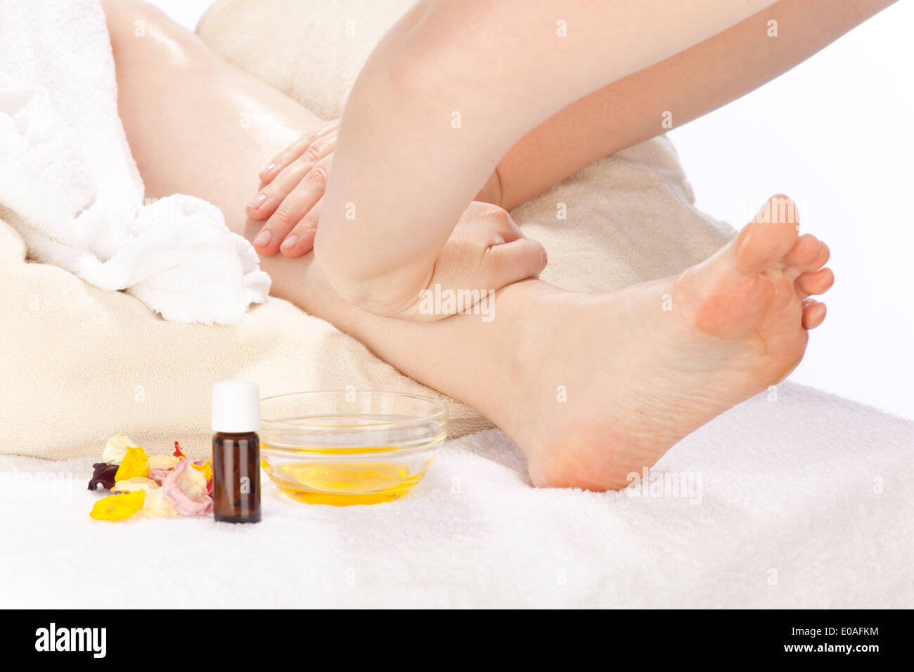 Massage mit ätherischen Ölen Stockfoto
