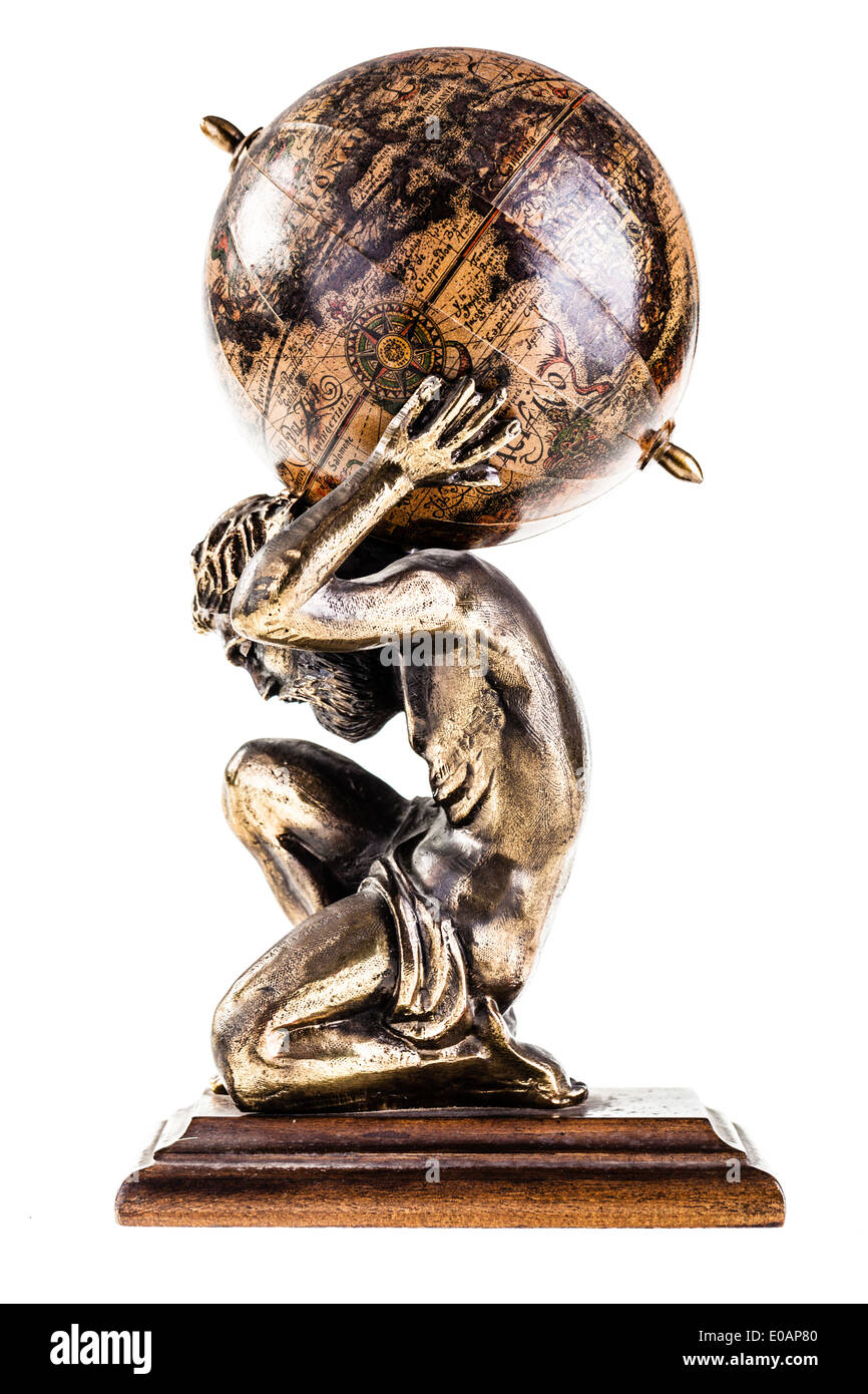 eine Skulptur des mythischen Atlas mit der Welt über einen weißen Hintergrund Stockfoto