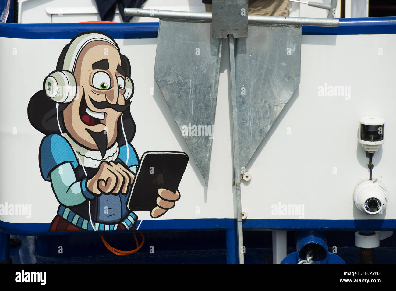 Shakespeare über einen Tablet-Cartoon auf der Rückseite der eine Kanal-Binnenschiff-Tour in der Schleuse an der Stratford bei Avon, England Stockfoto