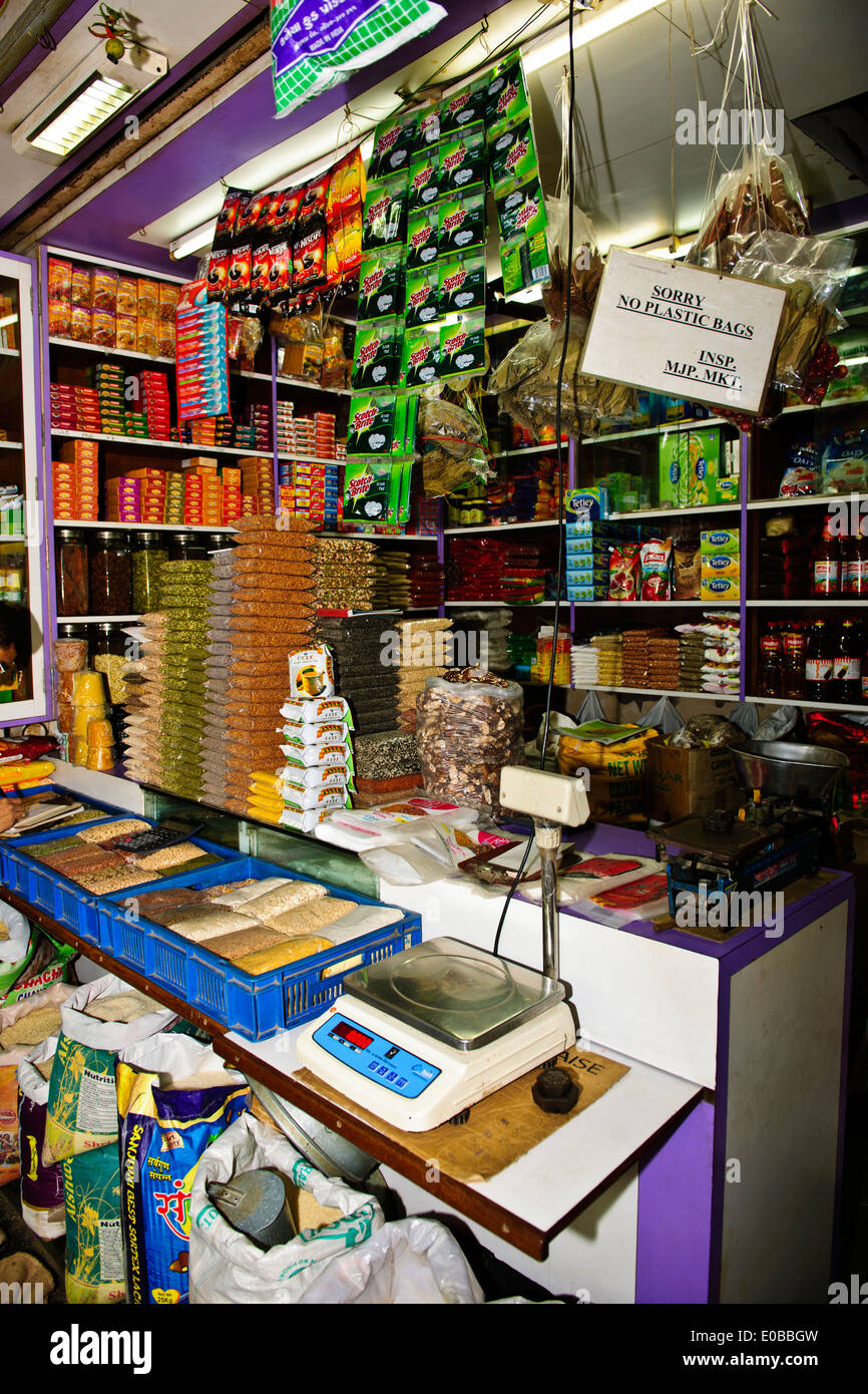 Crawford Gemüsemarkt, gebaut von einem britischen Architekten Sir William Emerson 1865 Mumbai, Bombay, Indien Stockfoto