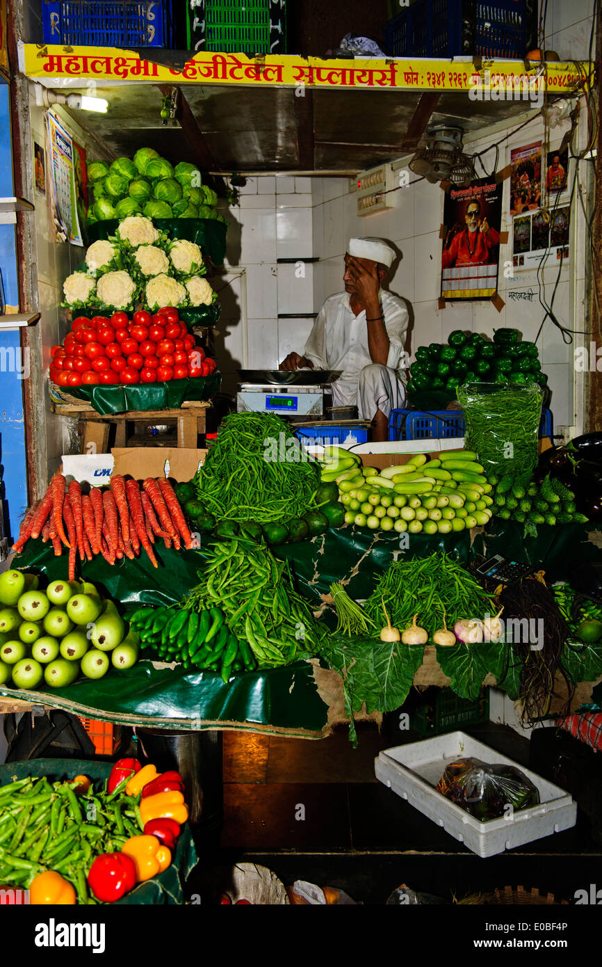Crawford Gemüsemarkt, gebaut von einem britischen Architekten Sir William Emerson 1865 Mumbai, Bombay, Indien Stockfoto