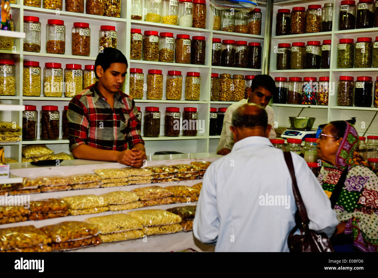 Crawford Gemüsemarkt, gebaut von einem britischen Architekten Sir William Emerson 1865 Mumbai, Bombay, Indien Stockfoto
