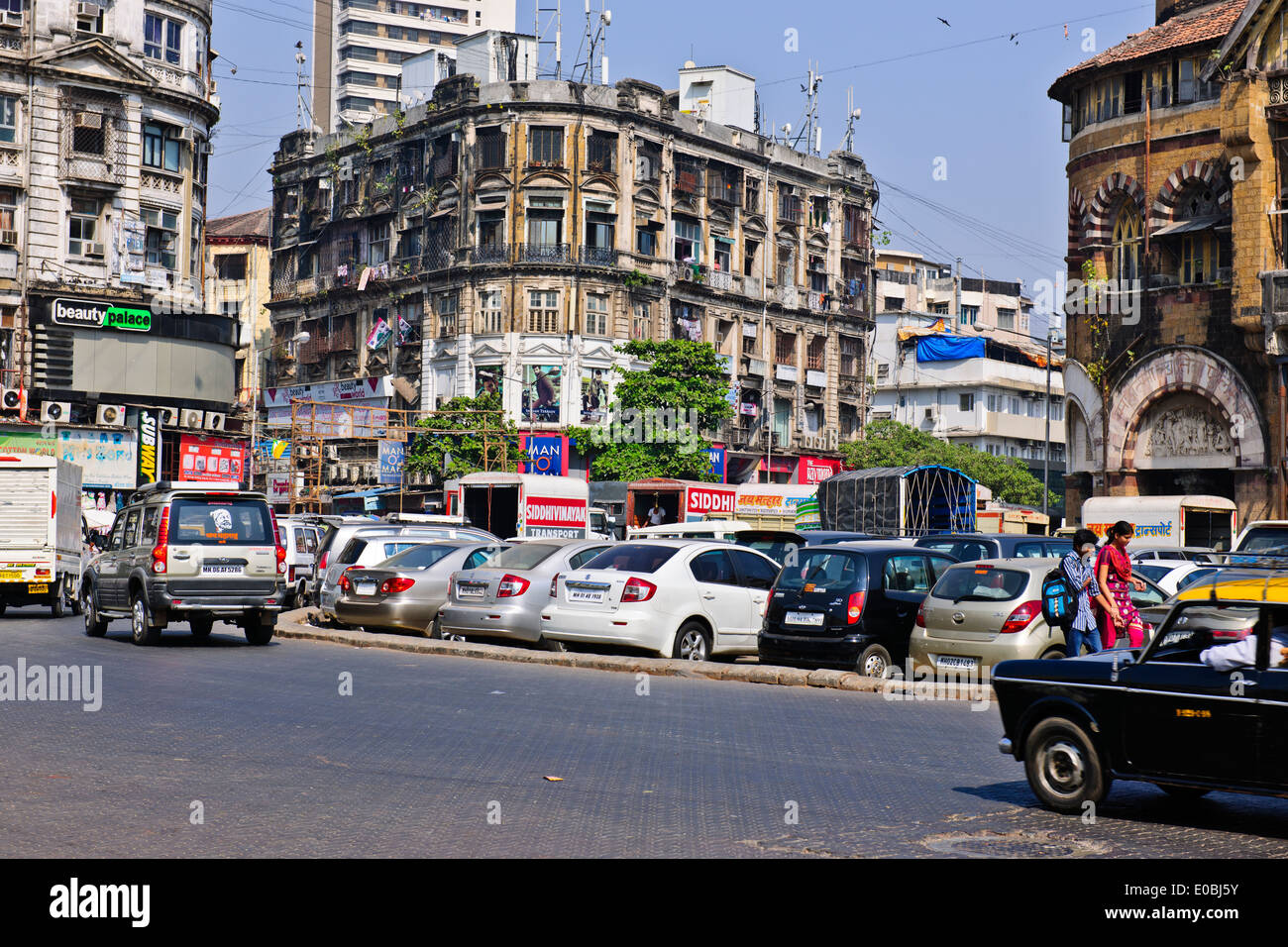 Crawford Gemüsemarkt, gebaut von einem britischen Architekten Sir William Emerson 1865 Mumbai, Bombay, Indien Stockfoto